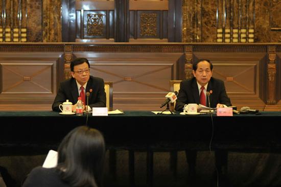《最高人民法院关于适用〈中华人民共和国物权法〉若干问题的解释（一）》新闻发布会。图为发布会现场